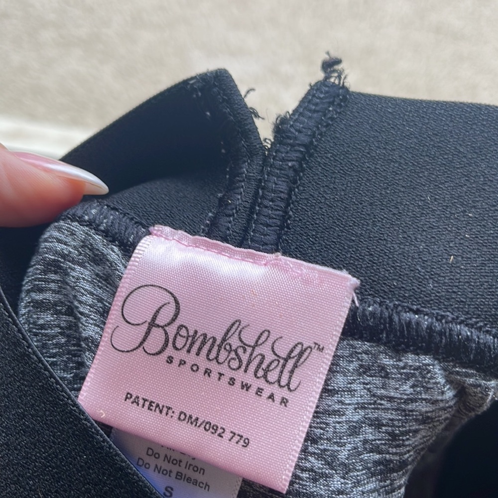 Bombshell Leggings - image 5